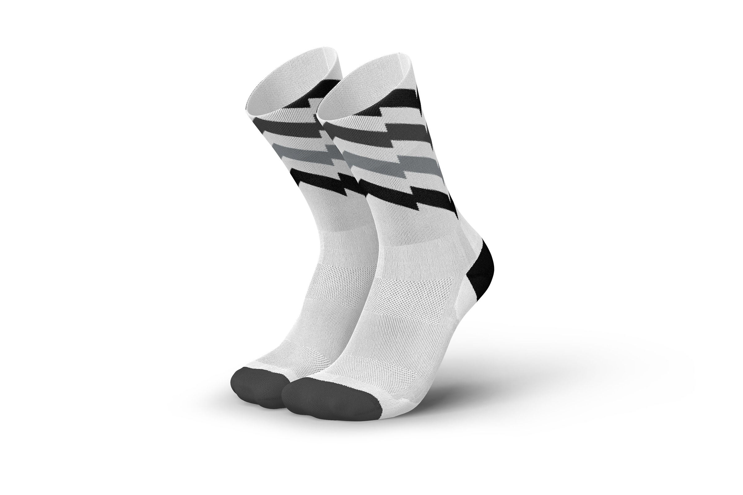 인사일런스 얼트라라이트 웨이브스 화이트  INCYLENCE ULTRALIGHT WAVES WHITE
