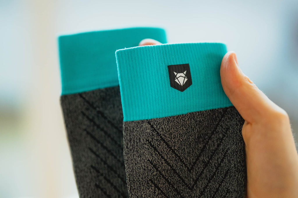 인사일런스 리뉴드 컴프레션 V2 다크그레이-카나리 INCYLENCE RENEWED COMPRESSION V2 DARK GREY CYAN