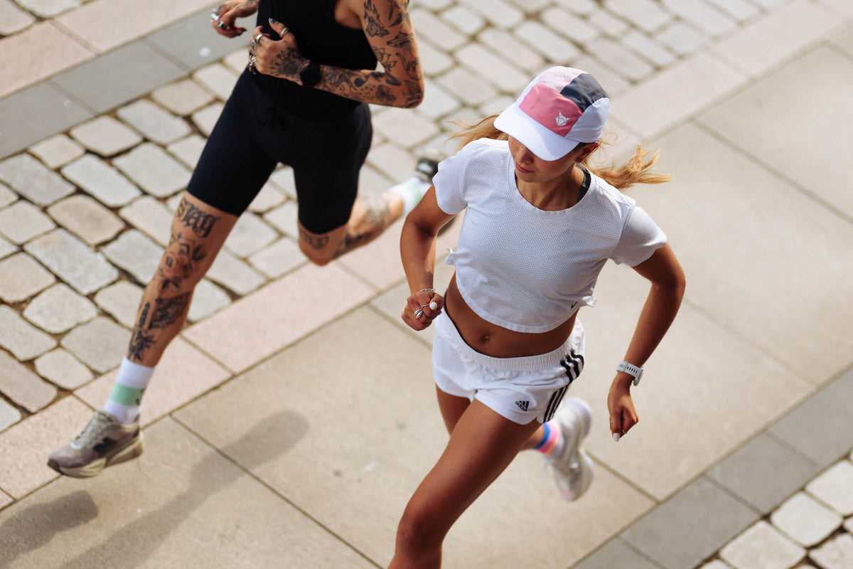 인사일런스 러닝 캡 에어그리즈 펄즈 INCYLENCE RUNNING CAP AIRGRIDS PULZE