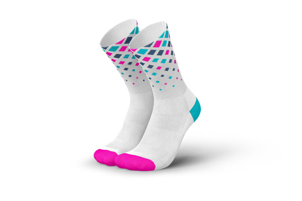 인사일런스 러닝 크리스털즈 화이트-핑크-사이언  INCYLENCE RUNNING CRYSTALS WHITE PINK CYAN