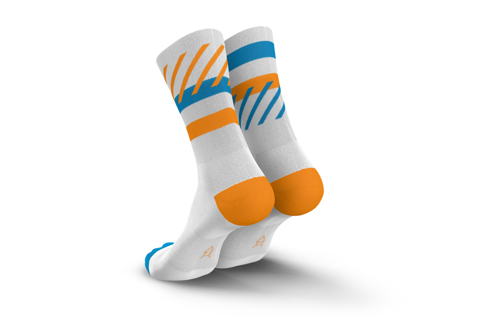 인사일런스 러닝 디스럽츠 화이트-블루-오렌지 INCYLENCE RUNNING DISRUPTS WHITE BLUE ORANGE